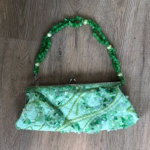 Green clutch